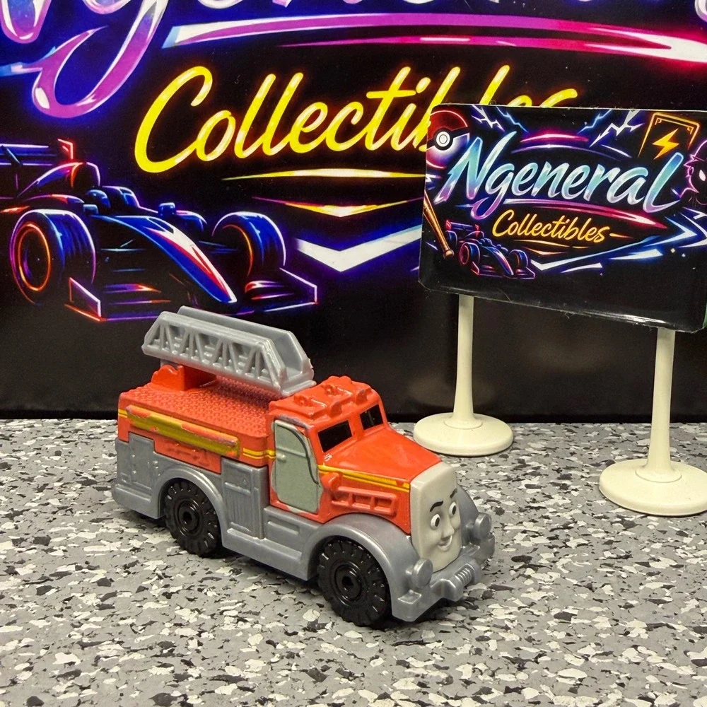 Mattel Thomas Friends TrackMaster Flynn Fire Engine Red Silver Diecast 2018 P13A